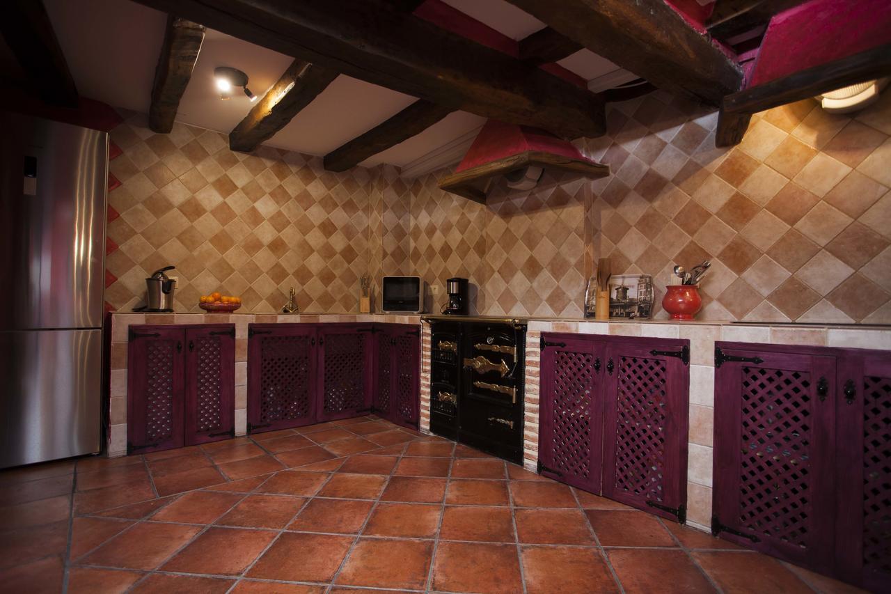 Hotel Rural La Torre De Bisjueces Zewnętrze zdjęcie