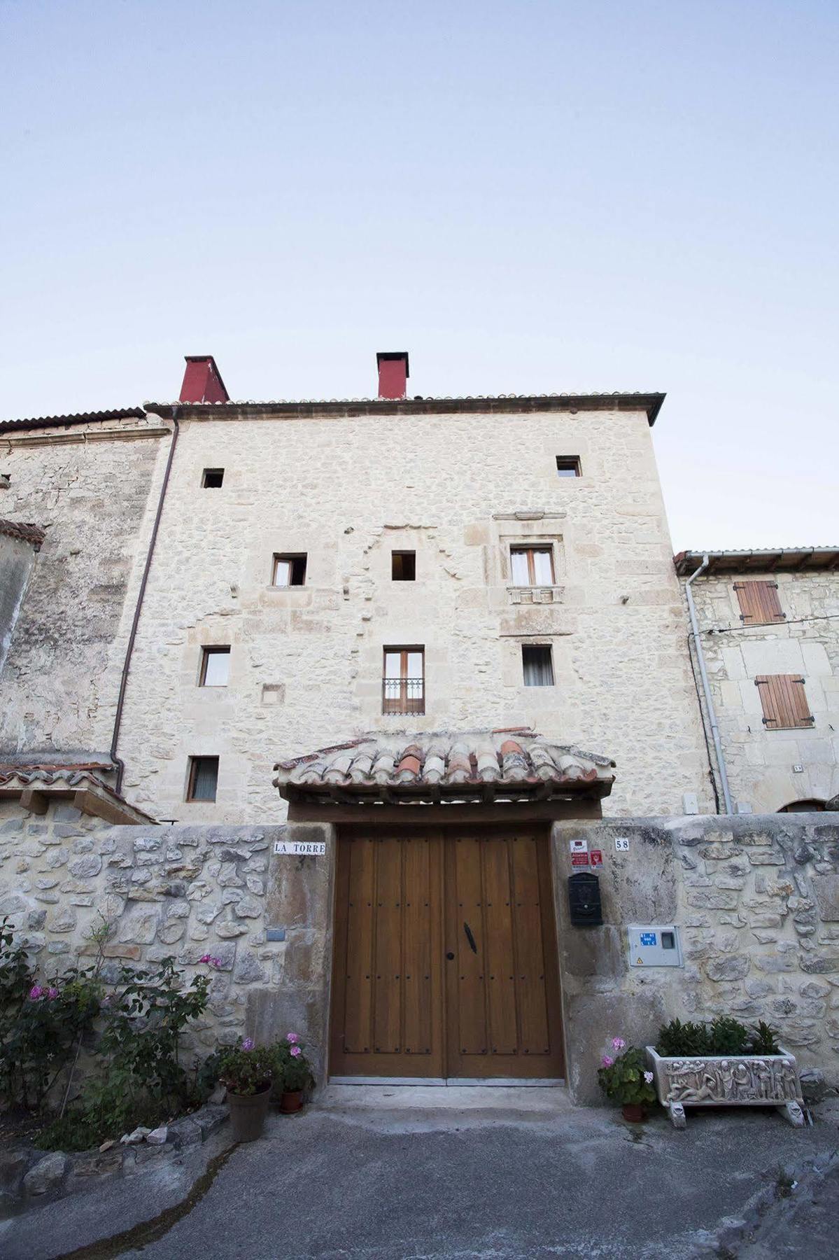 Hotel Rural La Torre De Bisjueces Zewnętrze zdjęcie
