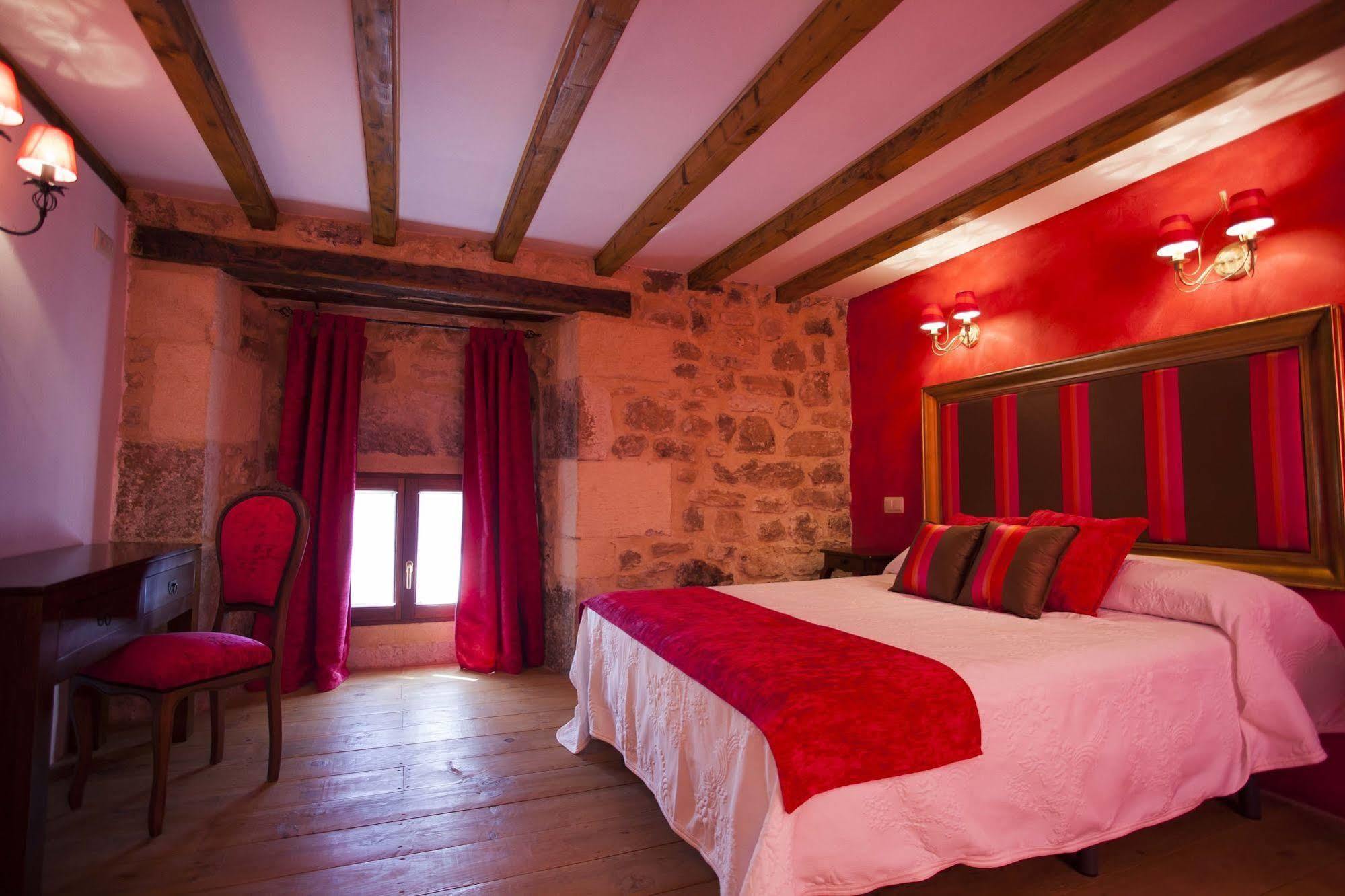 Hotel Rural La Torre De Bisjueces Zewnętrze zdjęcie